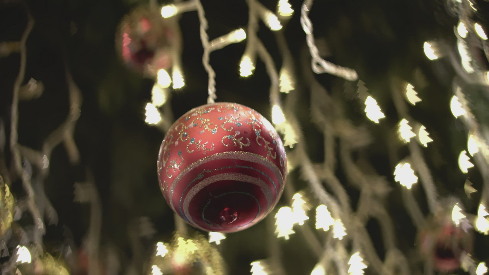 Ornament ball hang during christmas decoration at mall or home.