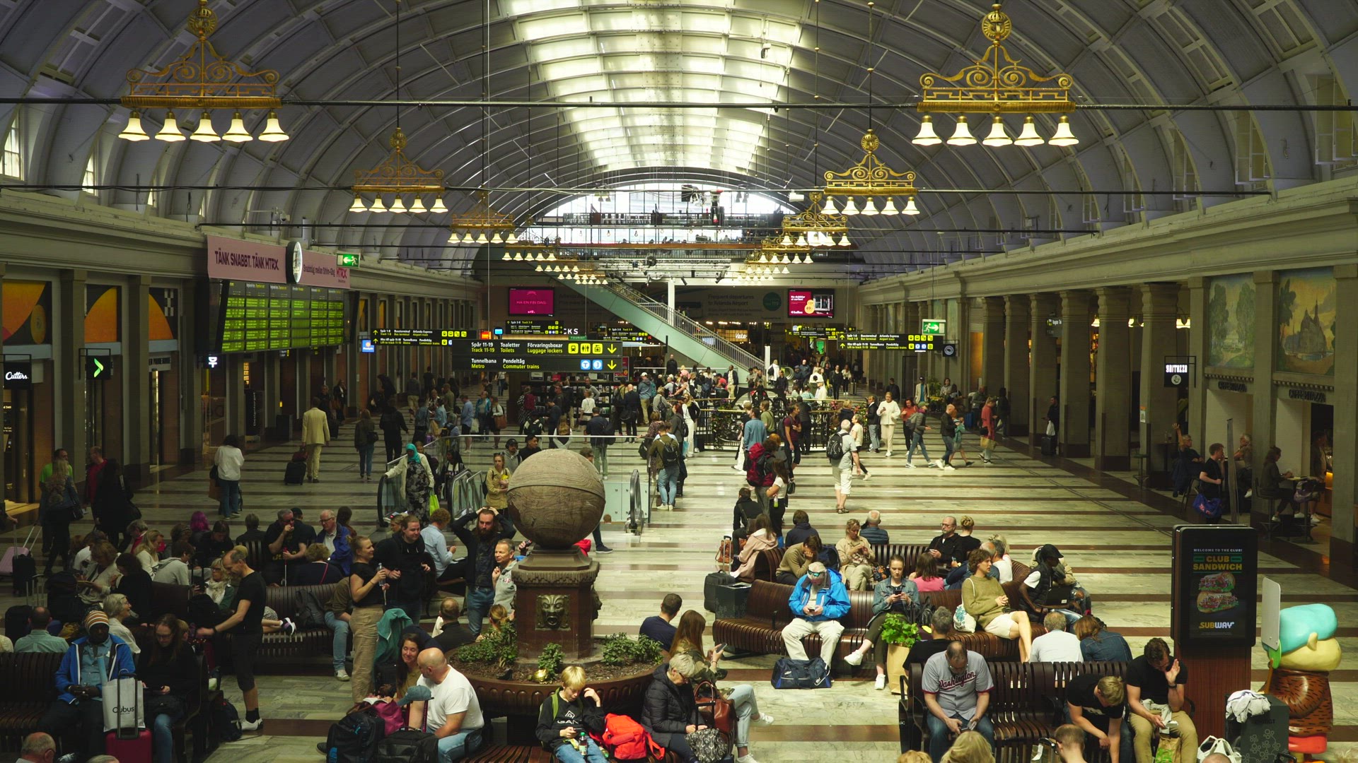 Central Station - waiting area - Stockholm