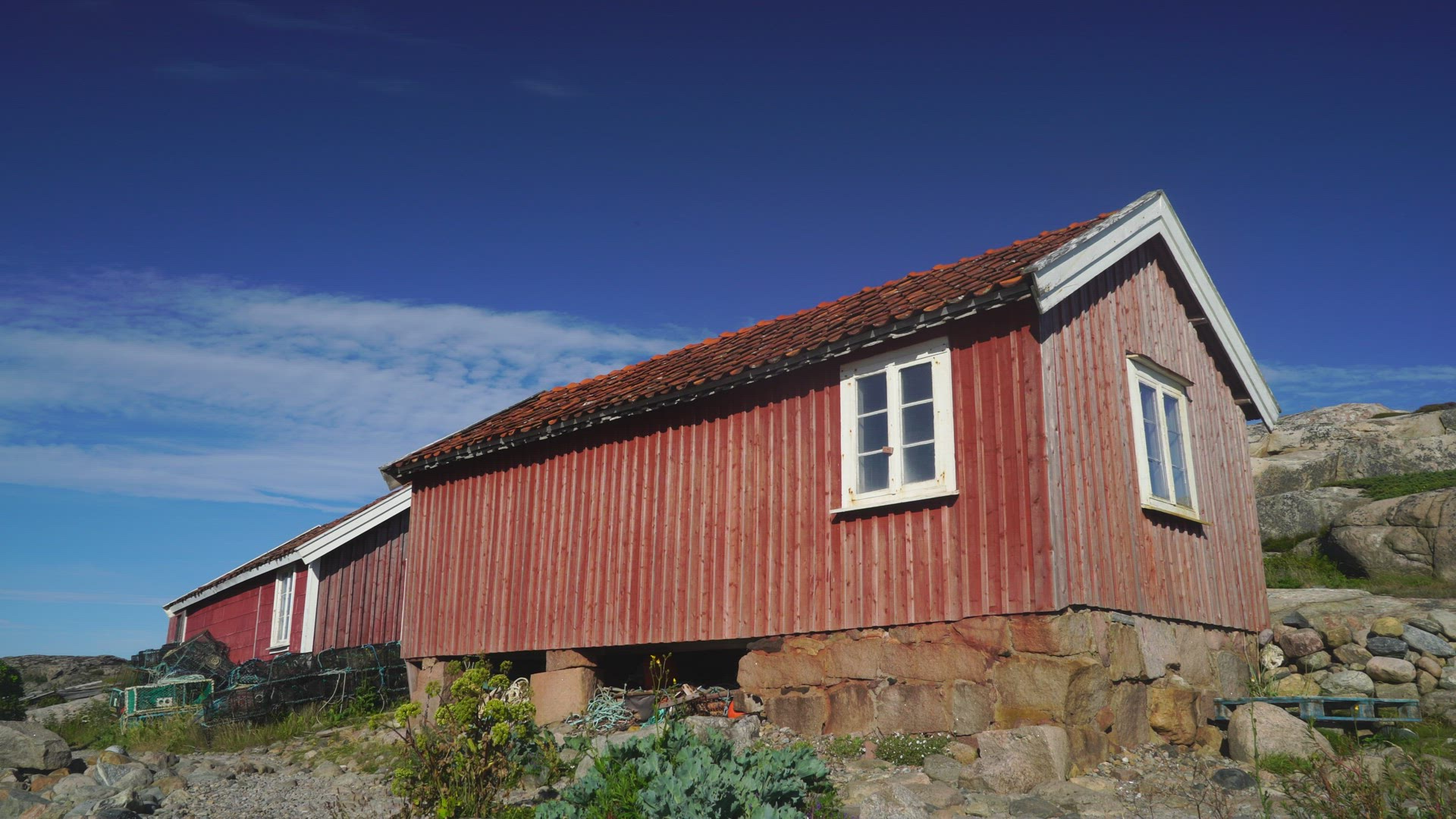 red fishing huts in Bohuslän