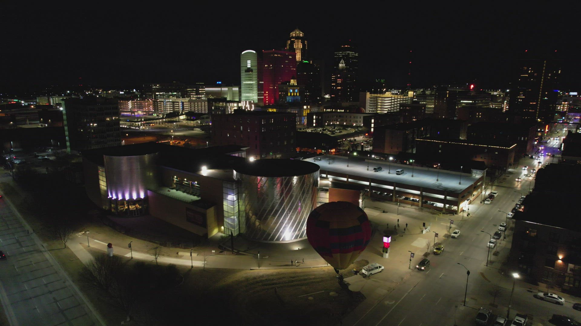 2023 Hot Air Balloon Hunt in Downtown DSM