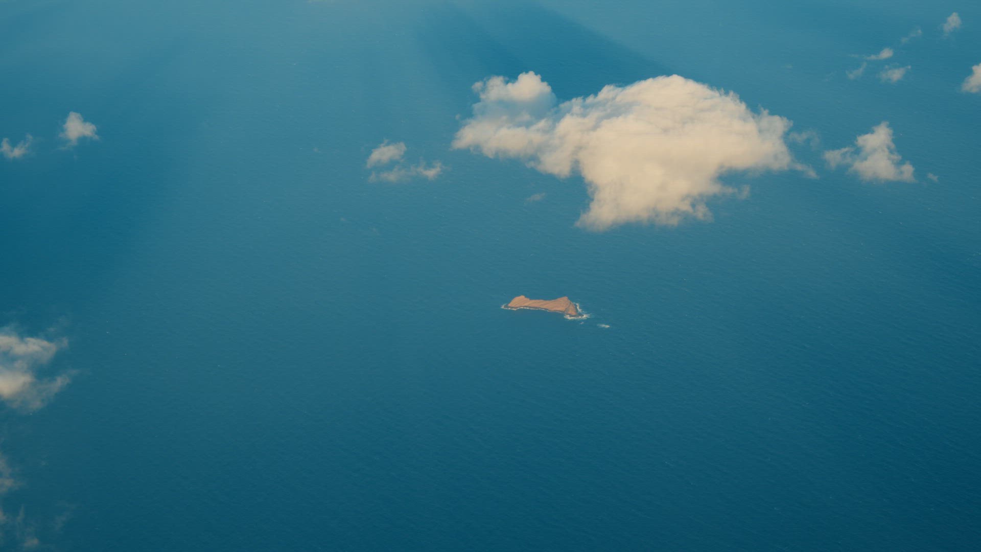 Sea view from the airplane window