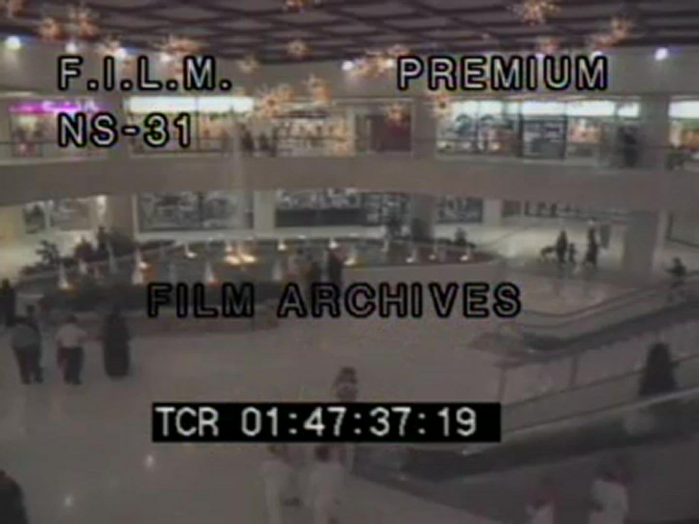 WEALTHY MIDDLE EASTERN AREAS &amp; PEOPLE