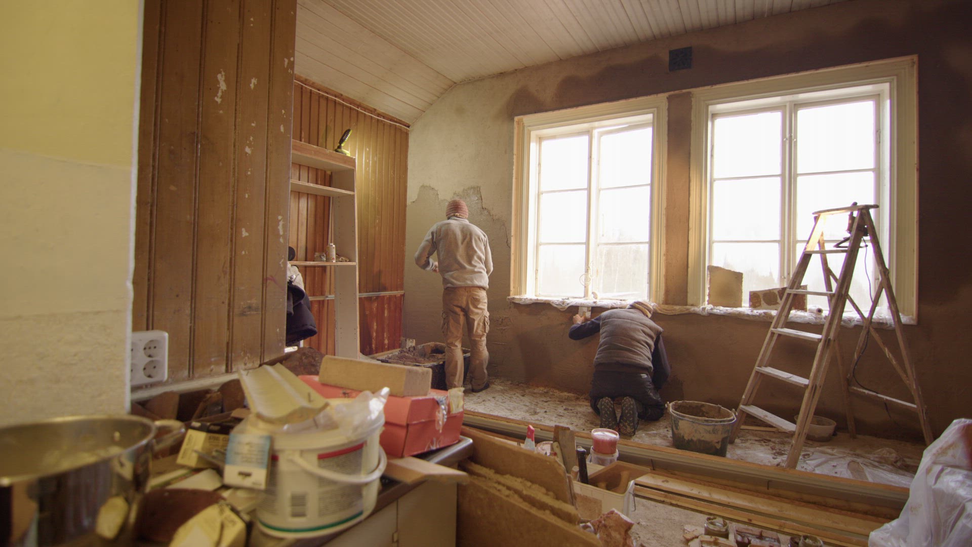 Cinematic DIY clay plastering