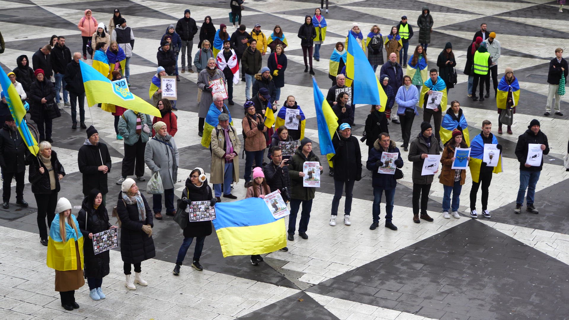 manifestation - stand with Ukraine - Sergels Torg in central Stockholm