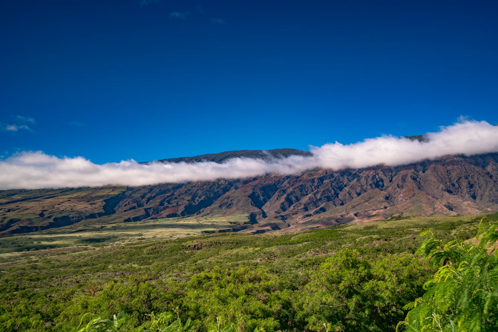 Timelapse mountain region with thin clouds UHD 8K