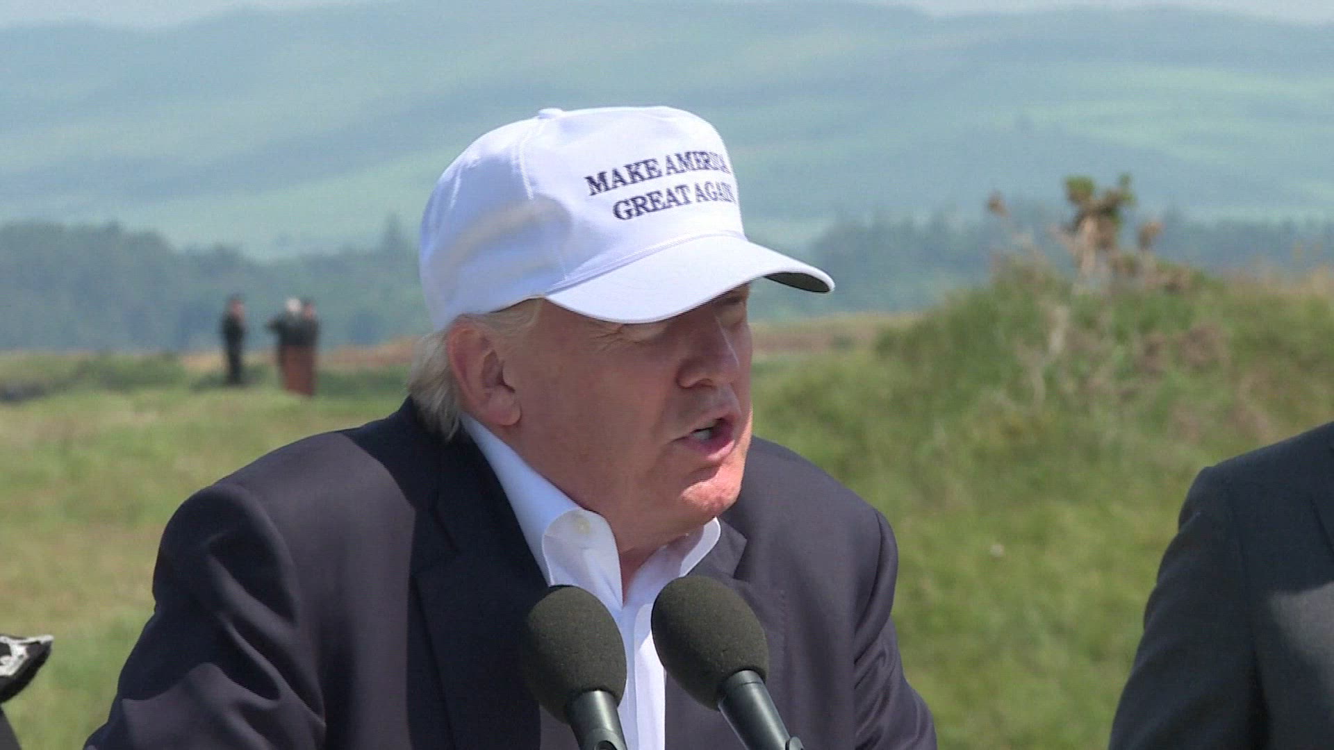 Trump: "Real parallel" between Brexit vote and his own campaign