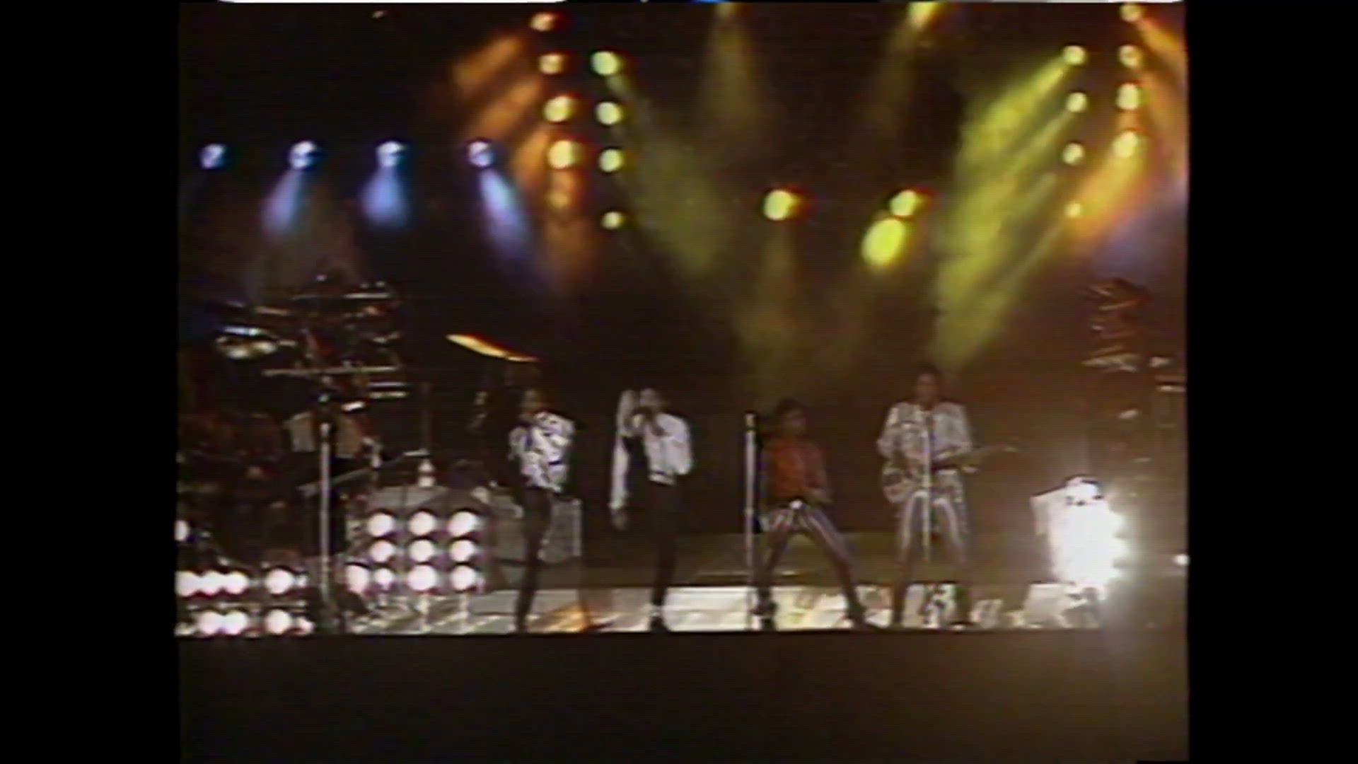Jackson Concert Los Angeles 11-30-84.mp4