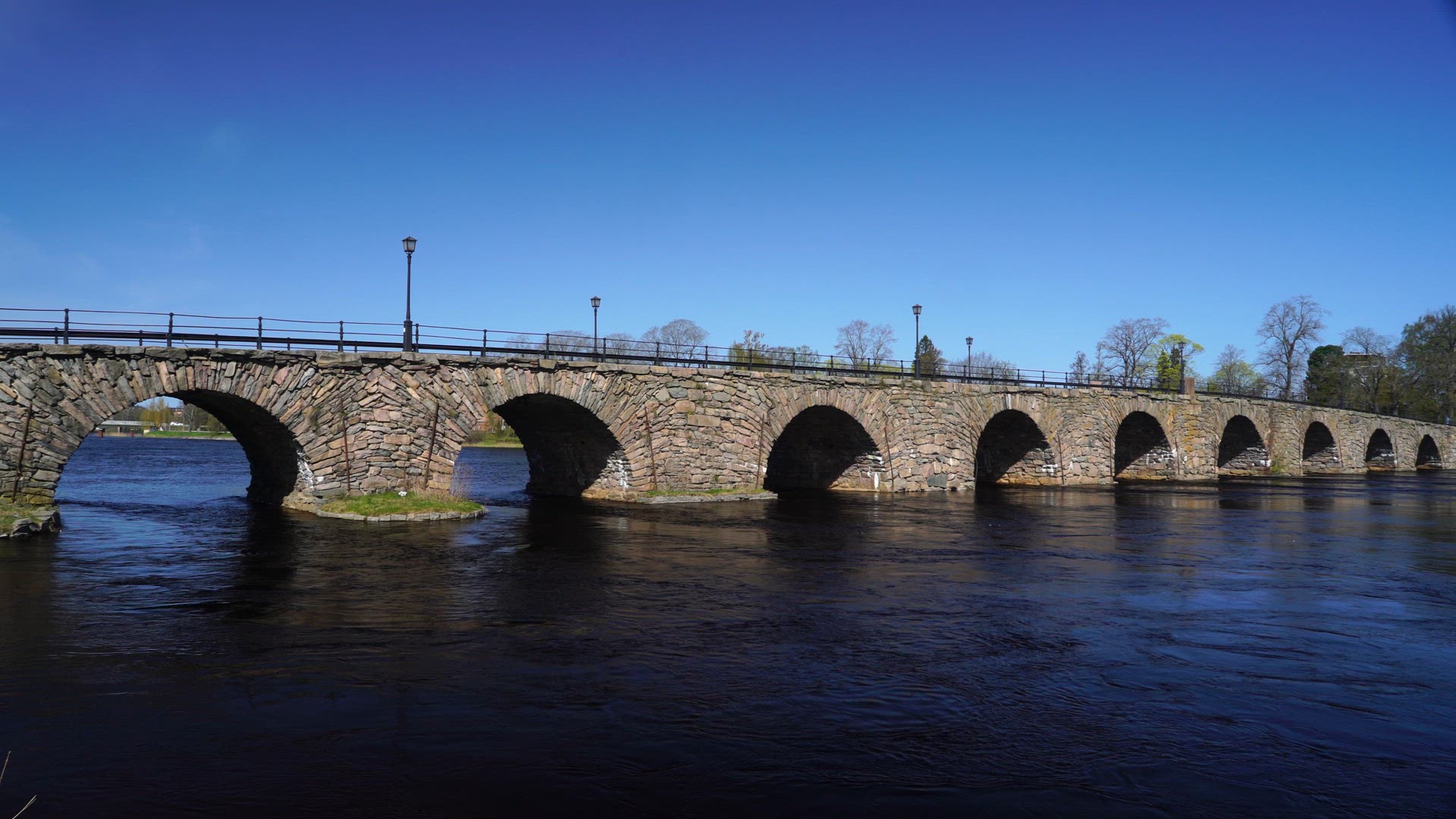 stone bridge - 1.MP4