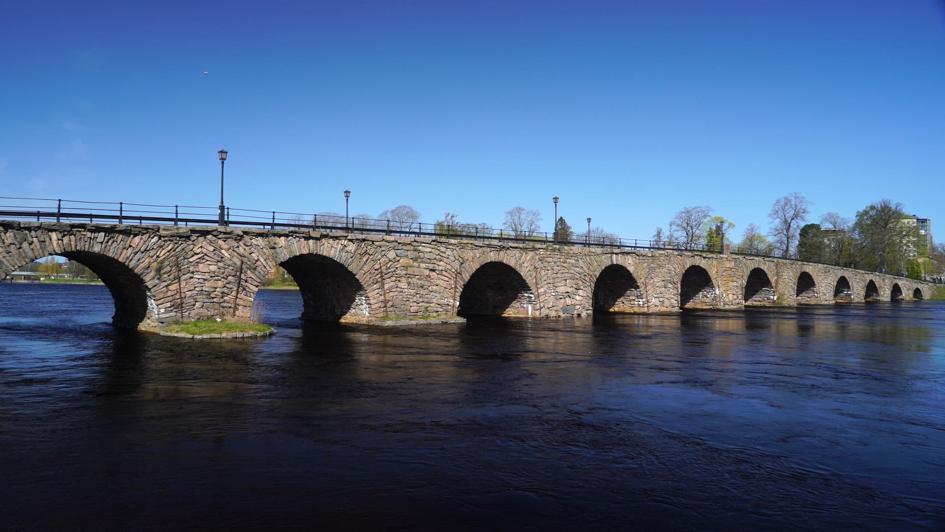 stone bridge - long.MP4