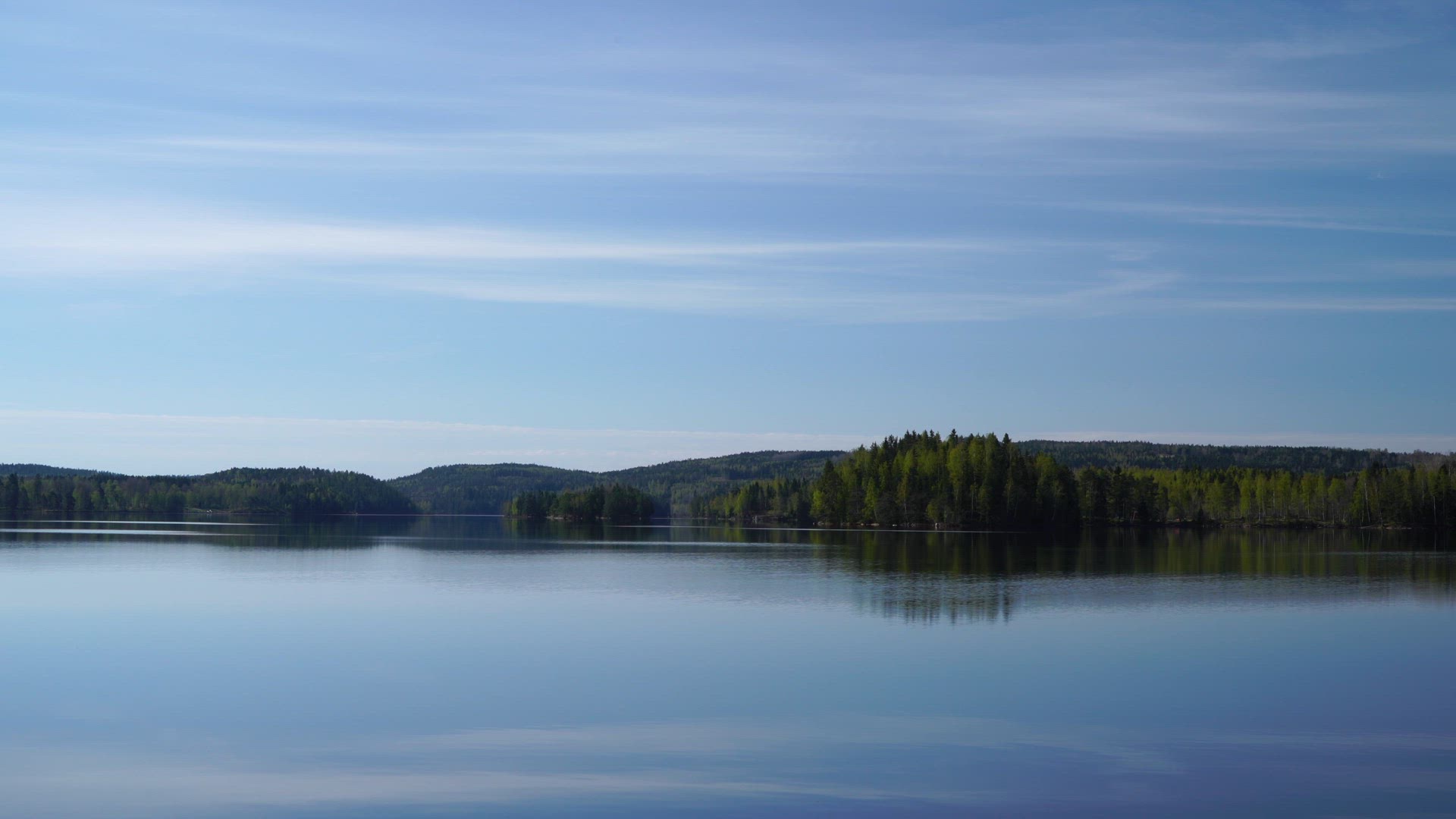 lake - bright as a mirror - gloassy - mirror-like - glassy - 2.MP4