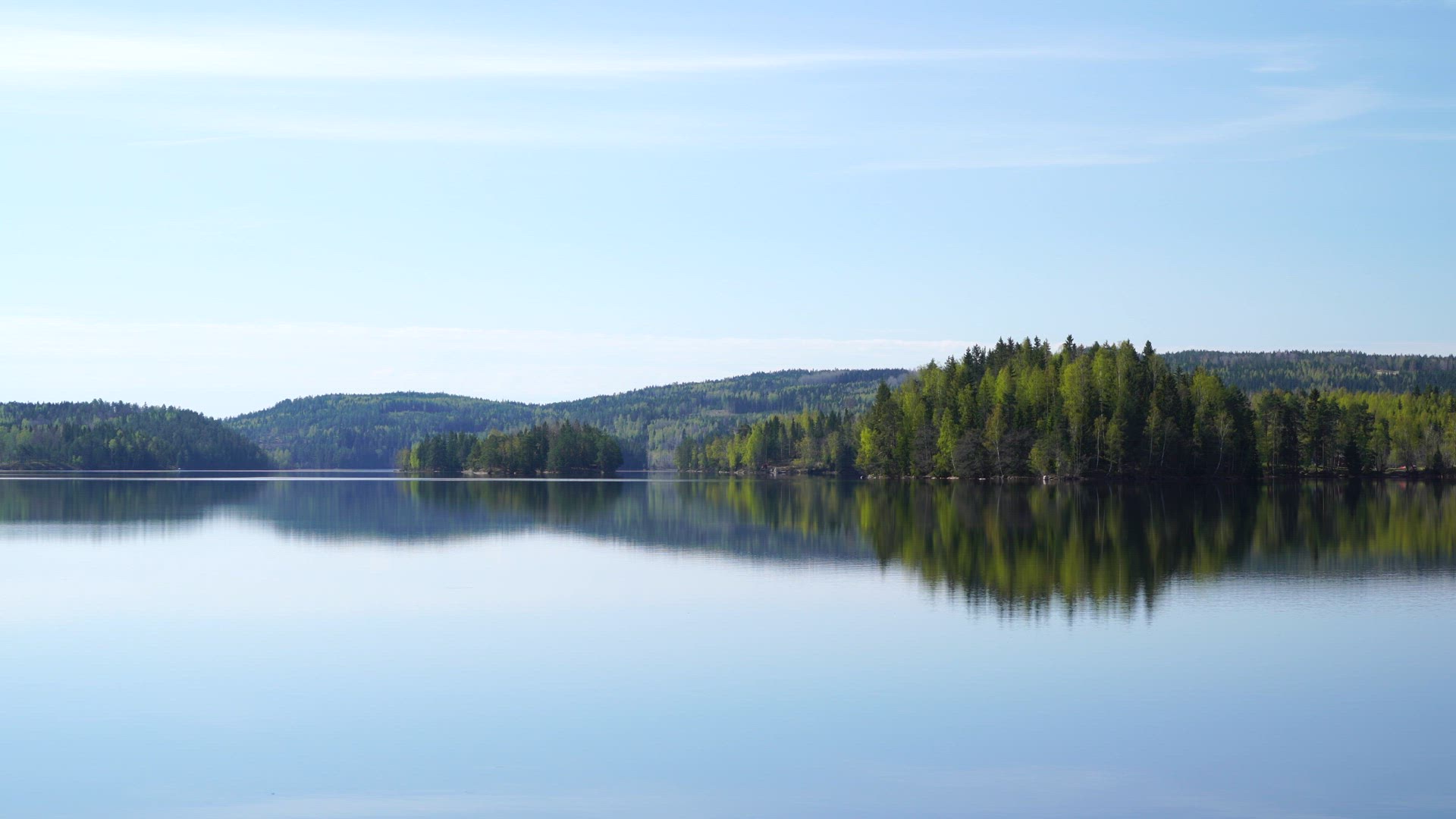 lake - bright as a mirror - gloassy - mirror-like - 2.MP4
