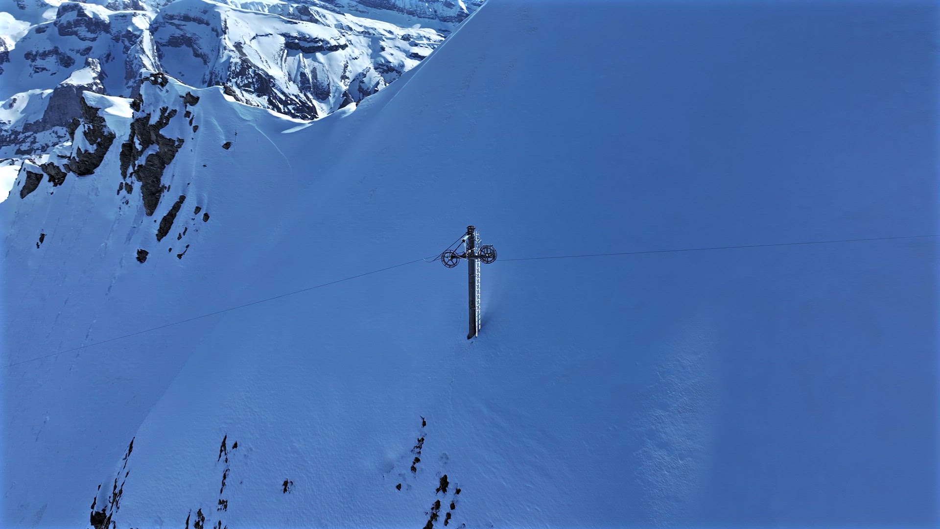 Cables For Transporting Explosives System