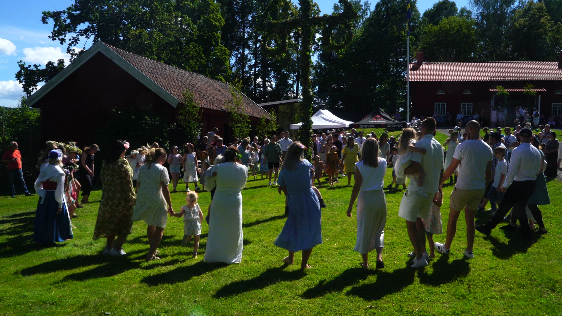 dancing - maypole.mp4