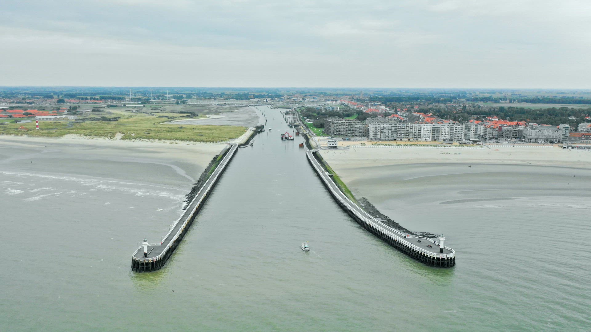 Nieuwpoort Harbour Aerial Timelapse