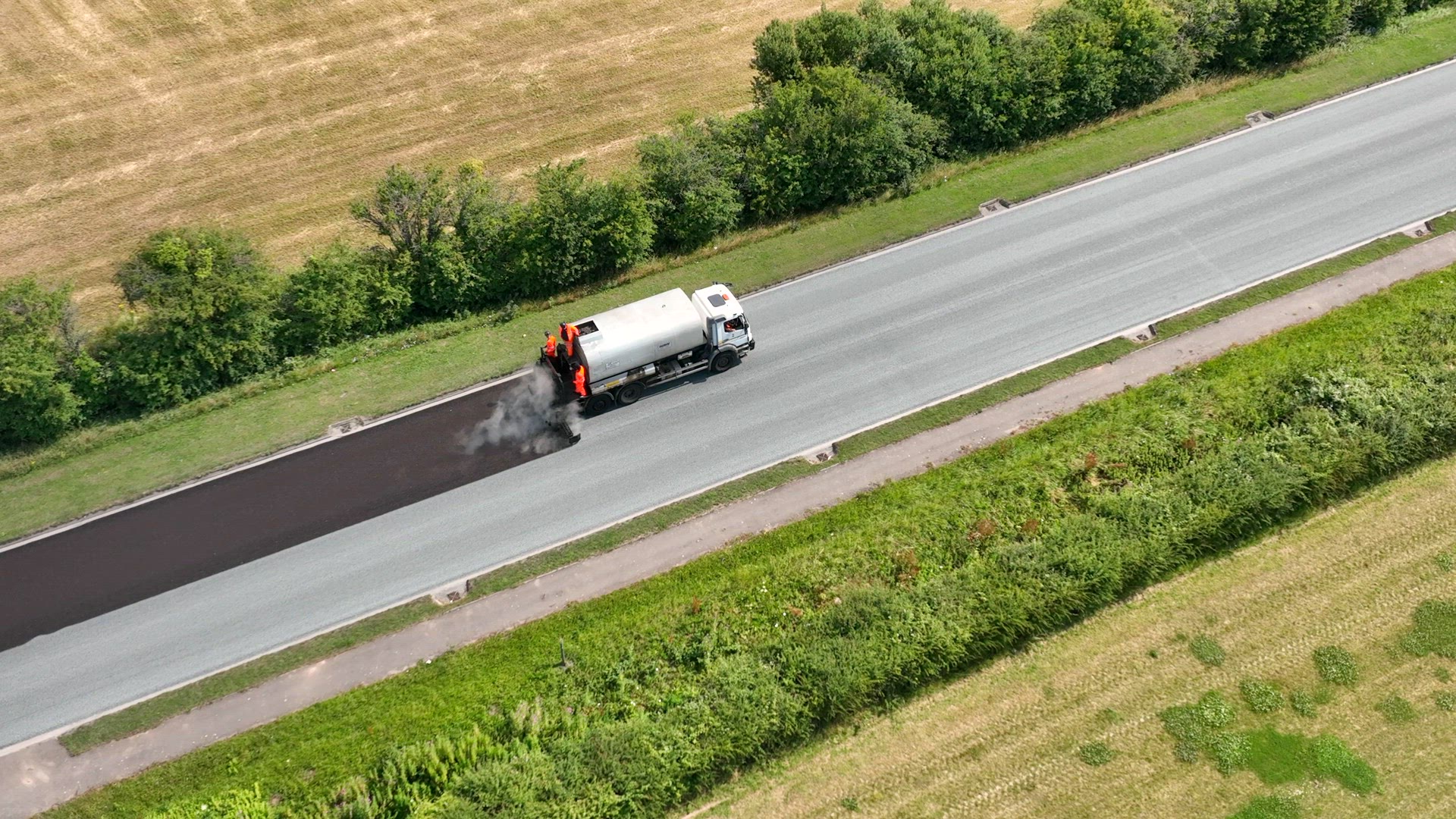 Road Resurfacing By Surface Dressing Process
