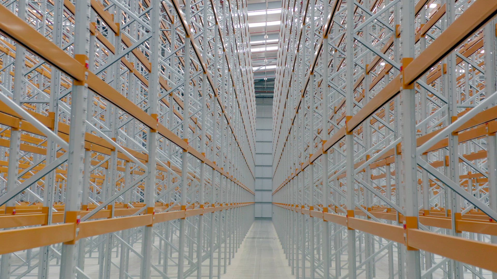 Newly Constructed Warehouse Interior Racking System Flythrough