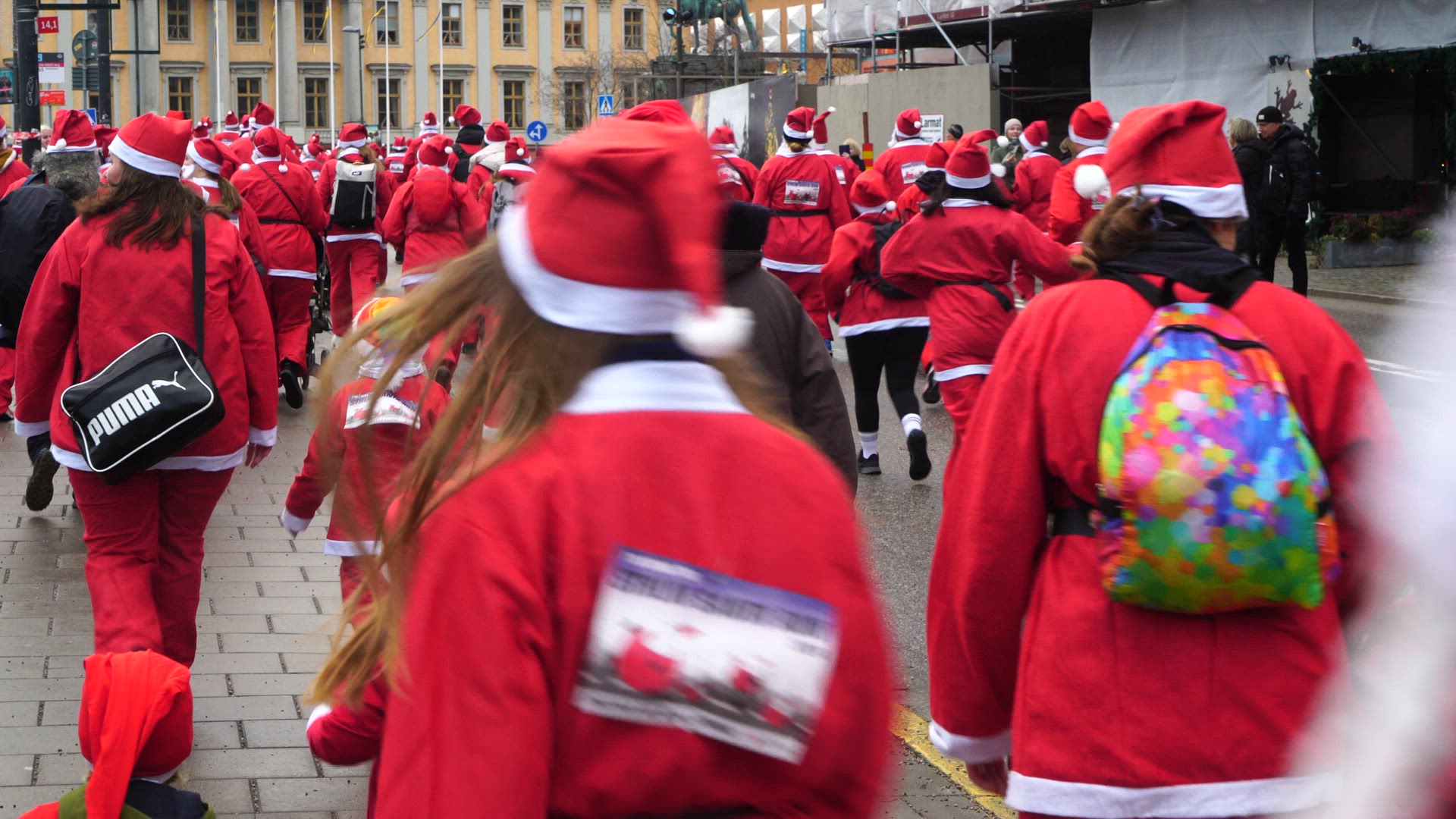 santa run - running - 2.mp4