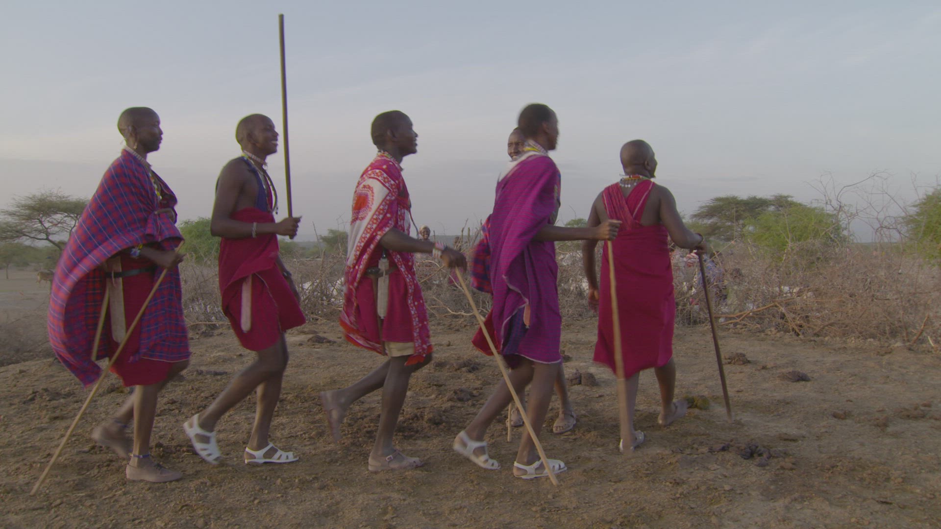 maasai men dancing