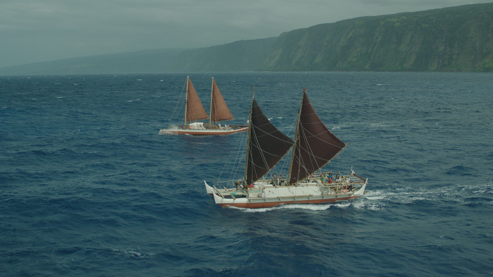 Hōkūleʻa sailing on the water