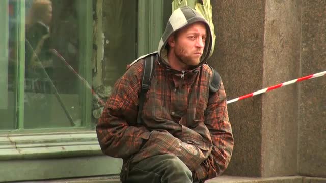 Poor tramp