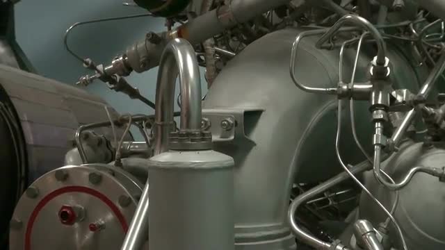 Reactive solid rocket motor