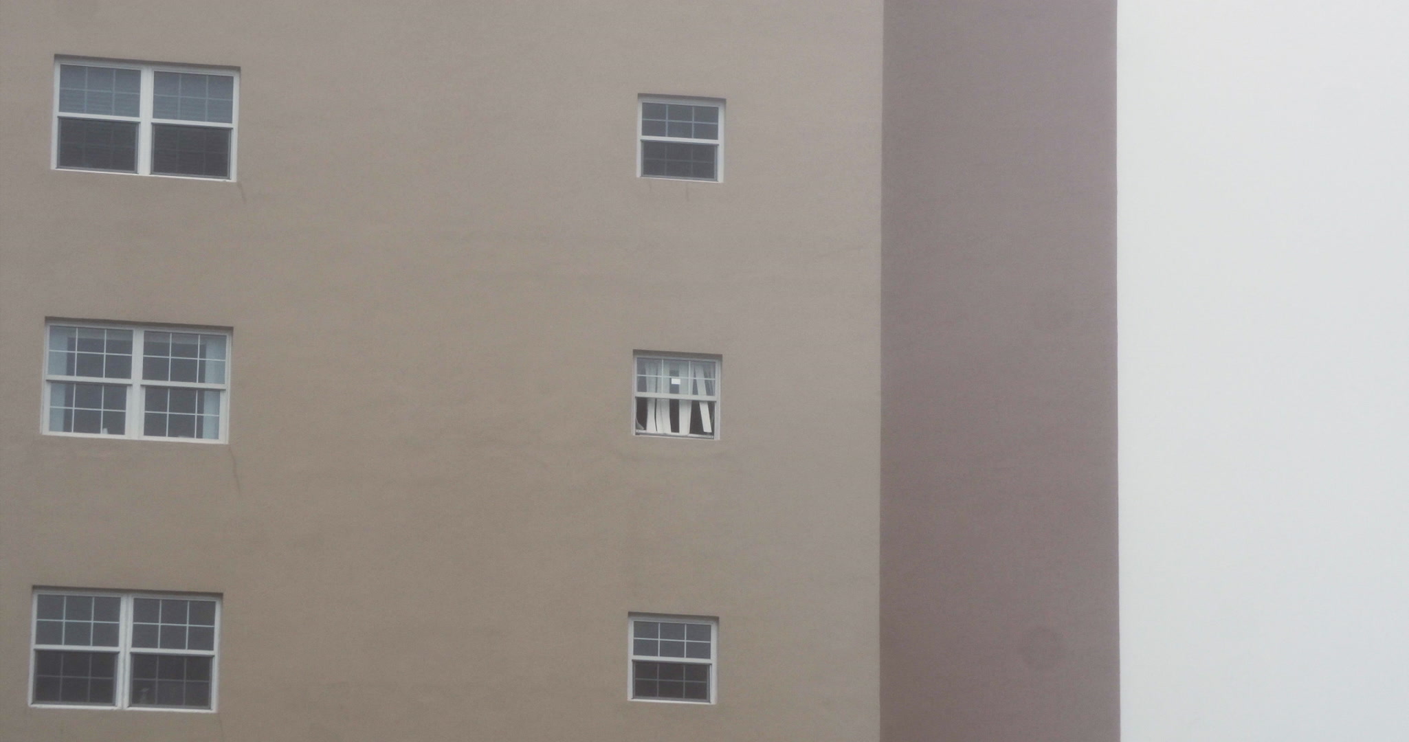 Tall building, window, high winds, rain, Hurricane Matthew, Florida, Category 4, 2016, 4K