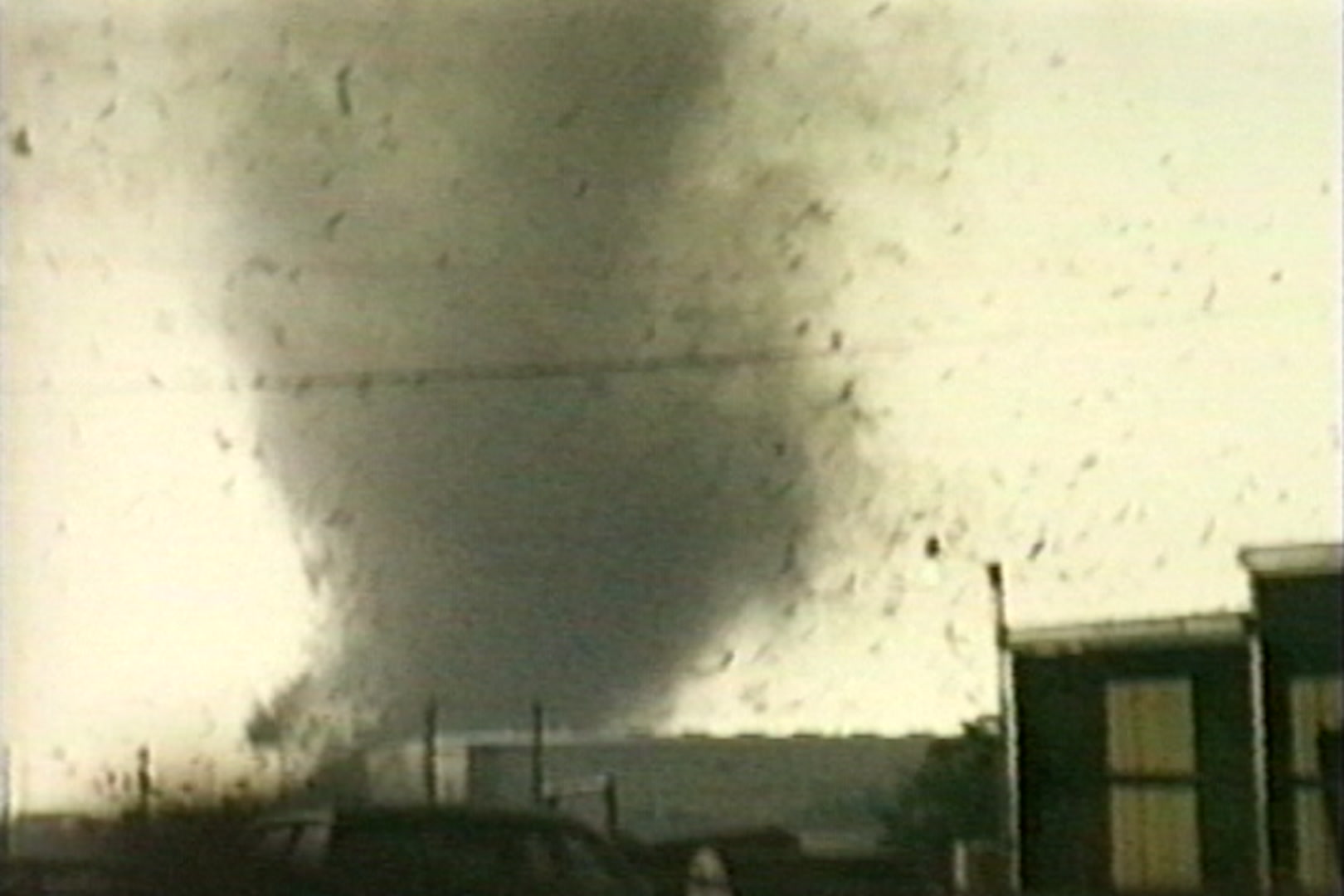 Pampa, Texas tornado passes through west side of town, flying debris