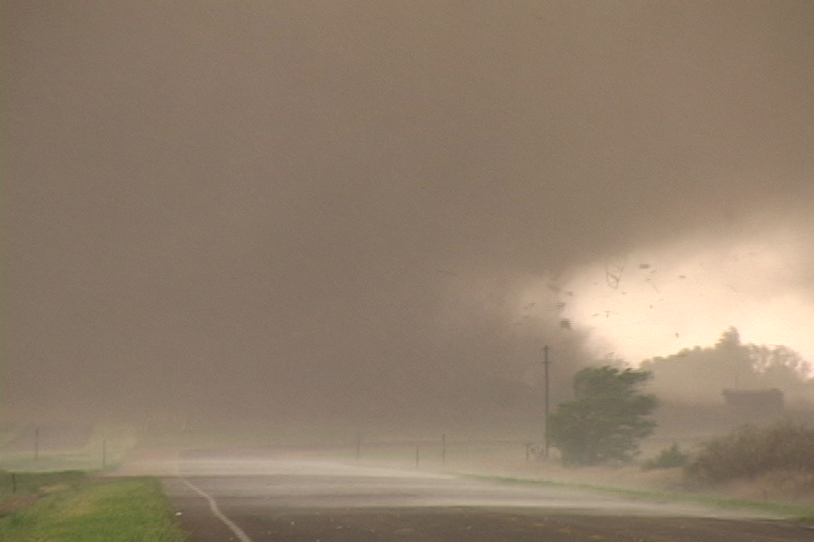 Dramatic Tornado - House blows apart, Kansas