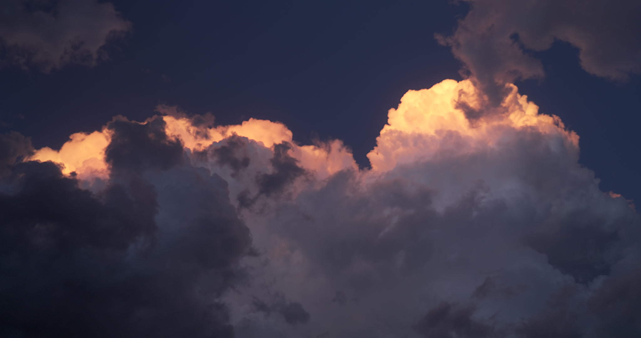 Storms on 35 - Alpenglow om storm tops, OK