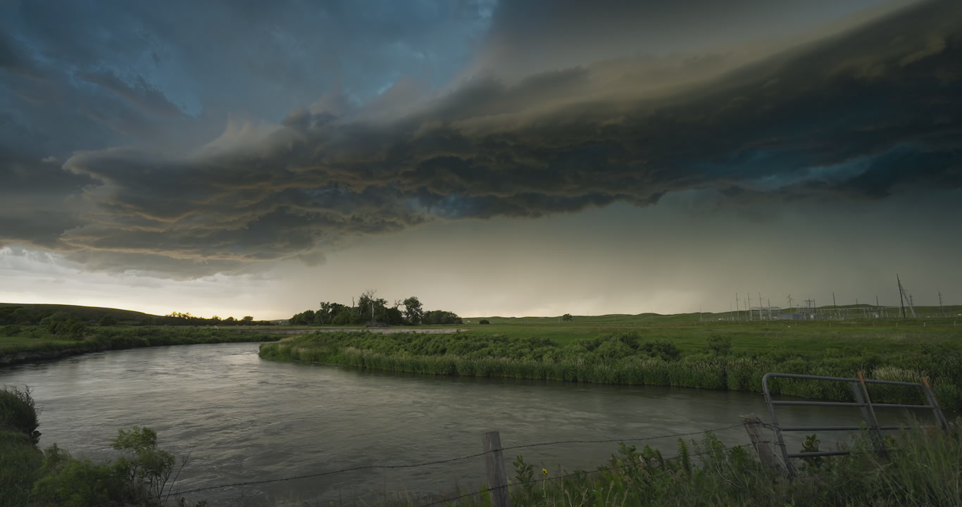 Beautiful shot of severe storm approaching the Middle Loup River, Nebraska, 4K