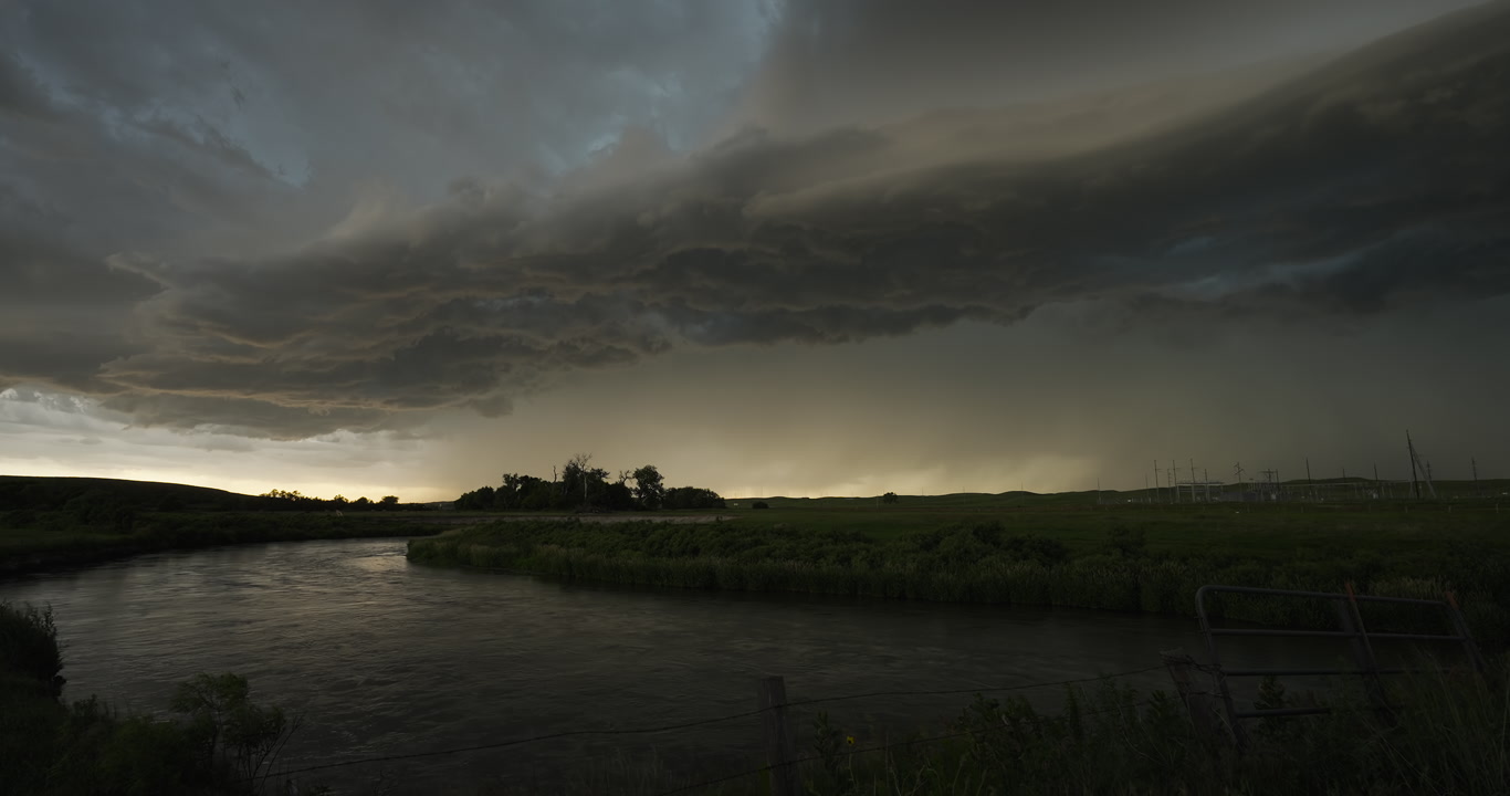 Big storm draws near, sky darkens over the Middle Loup River, Nebraska