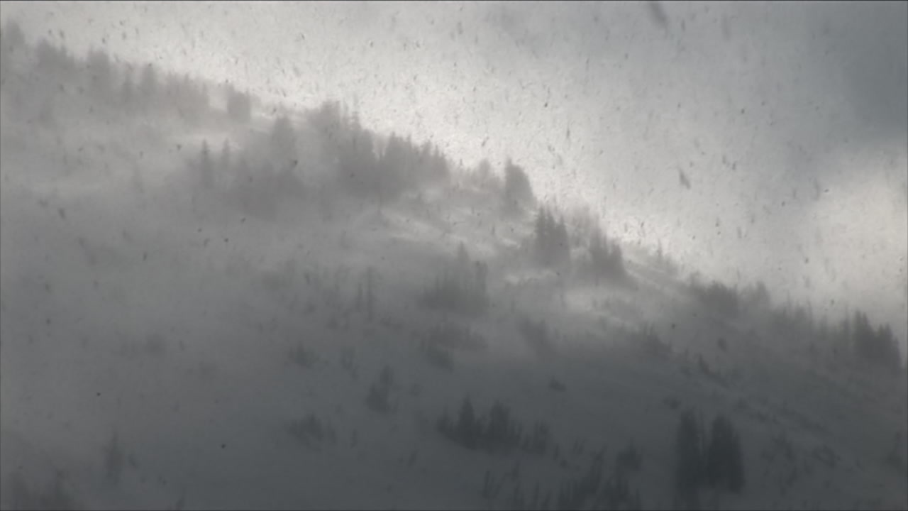 Blizzard on mountain ridge - winter storm, HD 1080