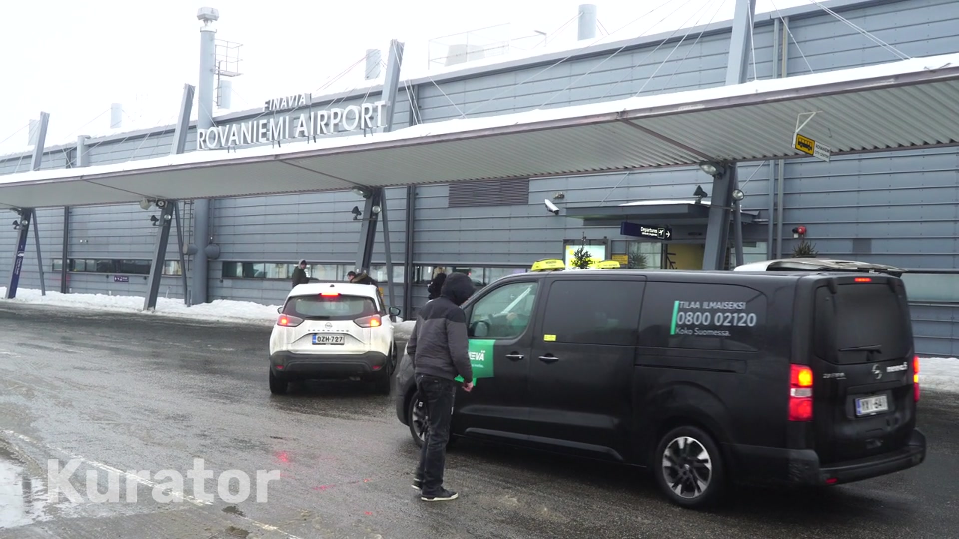 exterior Rovaniemi airport - wintert.MP4