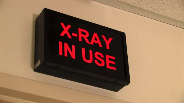 X-Ray In Use Sign 726