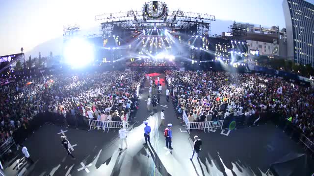 Large Crowd at Electronic Music Festival Tokyo Japan