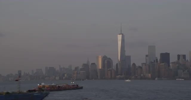 Sweep across water, WTC, Statue Liberty, cruise ships