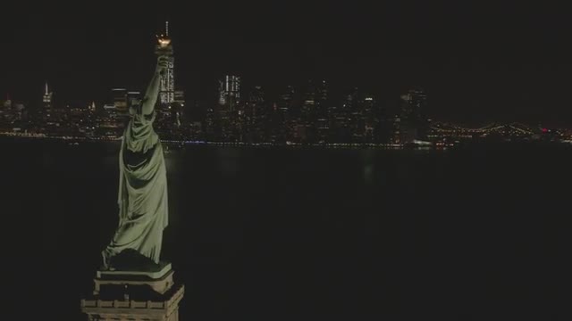 Aerial shot of New York City_125