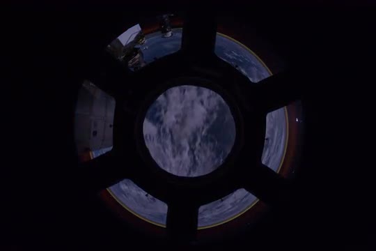Ungraded: Pacific Ocean Through Cupola