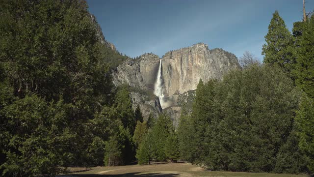 Yosemite Fals