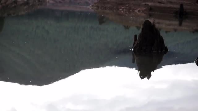 Mountain Landscape Reflection Pan Up