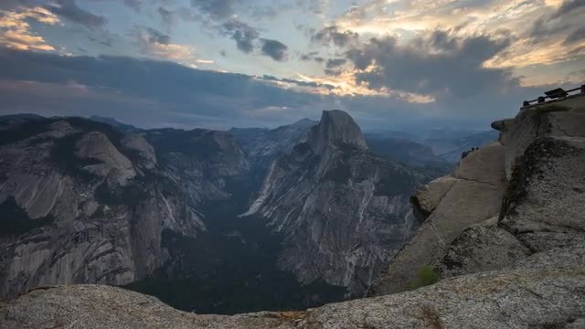 Sunrise over Half Dome Timelapse 4k- Yosemite CA
