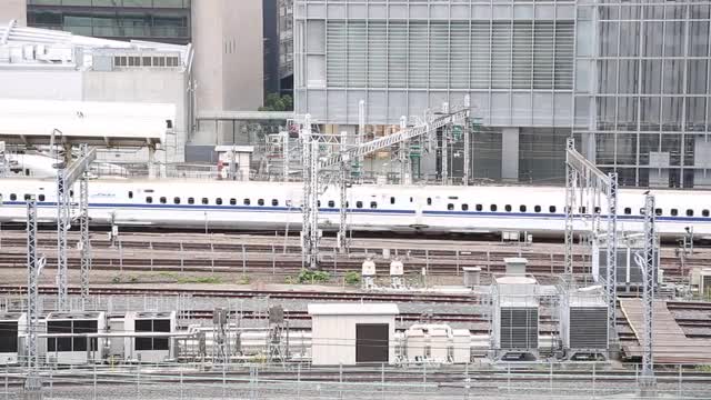 Bullet train at Tokyo station, Tokyo, Japan