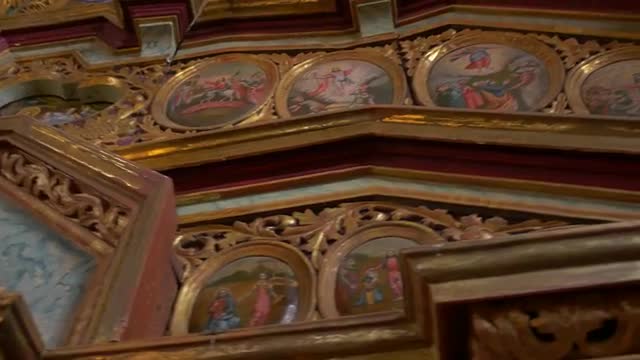 Church of Paraskeva Pirogovo Christmas Interior Icons With Embroidered Towels Images in Golden Frame