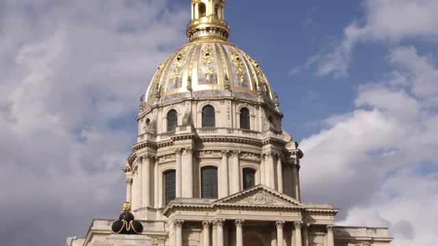 View of the dome of the Dome des Invalides.