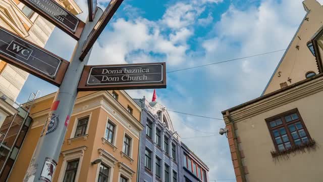 Timelapse revealing an art-nouveau building in Old Town of Riga