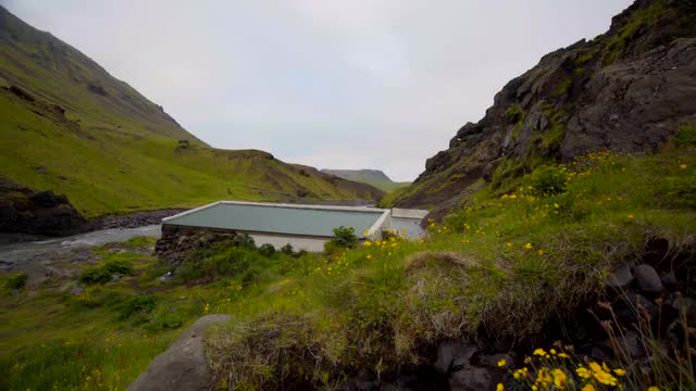 4k Iceland Geothermal Pool Seljavallalaug 2016