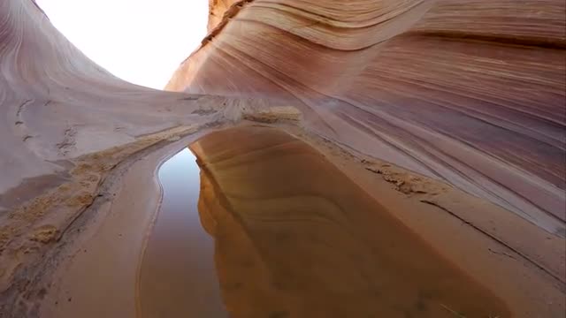 Hiking in Coyote Buttes North, The Wave
