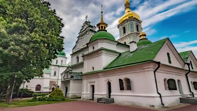 Kiev Motion Timelapse. Reserve "sophia of Kyiv"