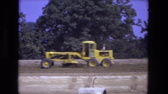 1976: a farm area is seen FORT WAYNE, INDIANA 1976: a farm area is seen FORT WAYNE, INDIANA