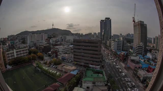 Timelapse of city life in Seoul, South Korea